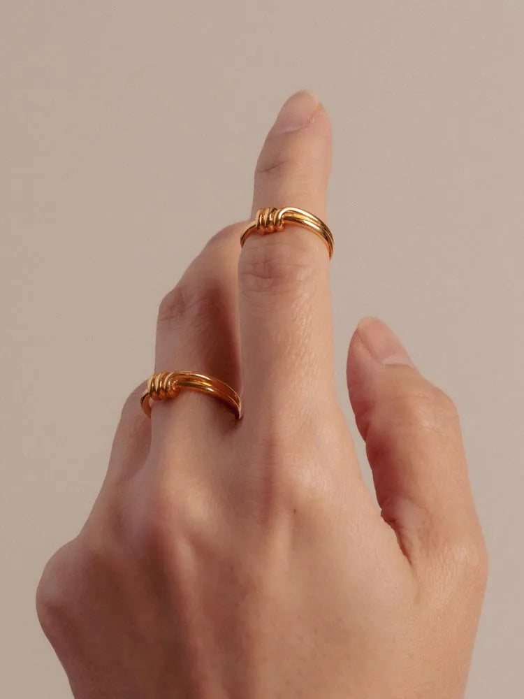Twirl Ring